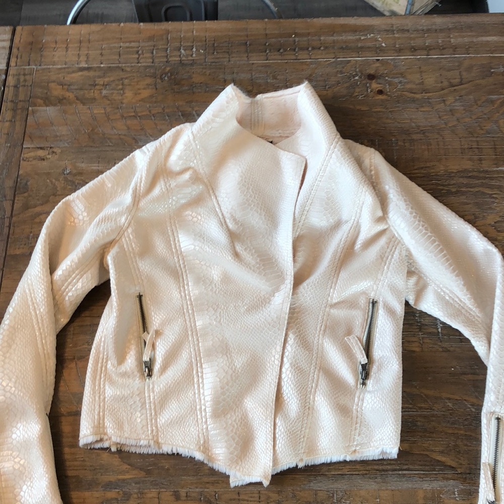 Buckle  Jacket